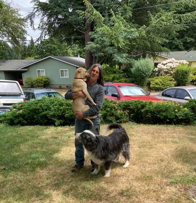 PedroDino&I-frontyard1-19jun2021